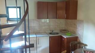 Дома для отпуска LOVCEN4ME Цетине Дом с 2 спальнями-20