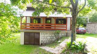 Дома для отпуска LOVCEN4ME Цетине Дом с 2 спальнями-5