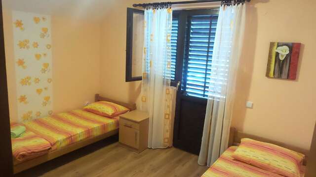 Дома для отпуска LOVCEN4ME Цетине-34