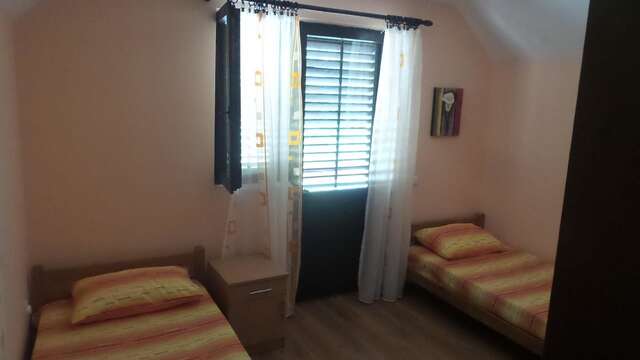 Дома для отпуска LOVCEN4ME Цетине-35